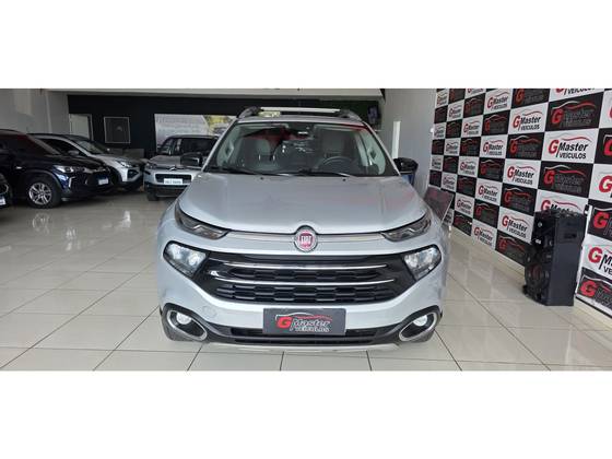 FIAT TORO 2.0 16V TURBO DIESEL VOLCANO 4WD AT9